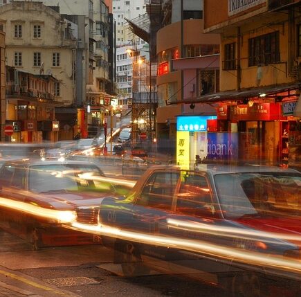 Guide: Vælg de rigtige lamper til kontor, butik eller lager