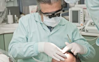 Tandlægevagten: Din redning ved uforudsete tandproblemer